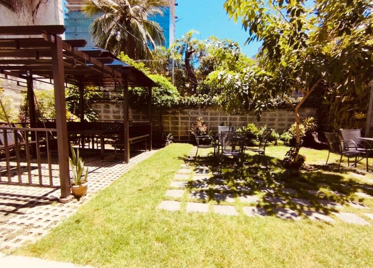 The Hub District Garden Suites Pasay Luaran gambar